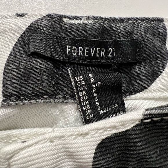 Forever 21 cow print denim cutoff Jean shorts size small - Picture 5 of 5